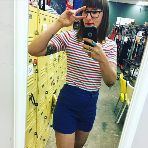 Meet your Posher, Paula - Picture 1 of 1